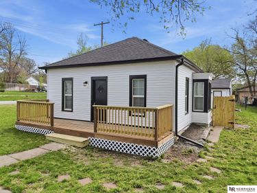 410 Jefferson Street , Bennet, NE 68317