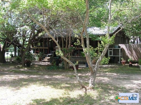 624 Live Falls , Canyon Lake, TX 78133