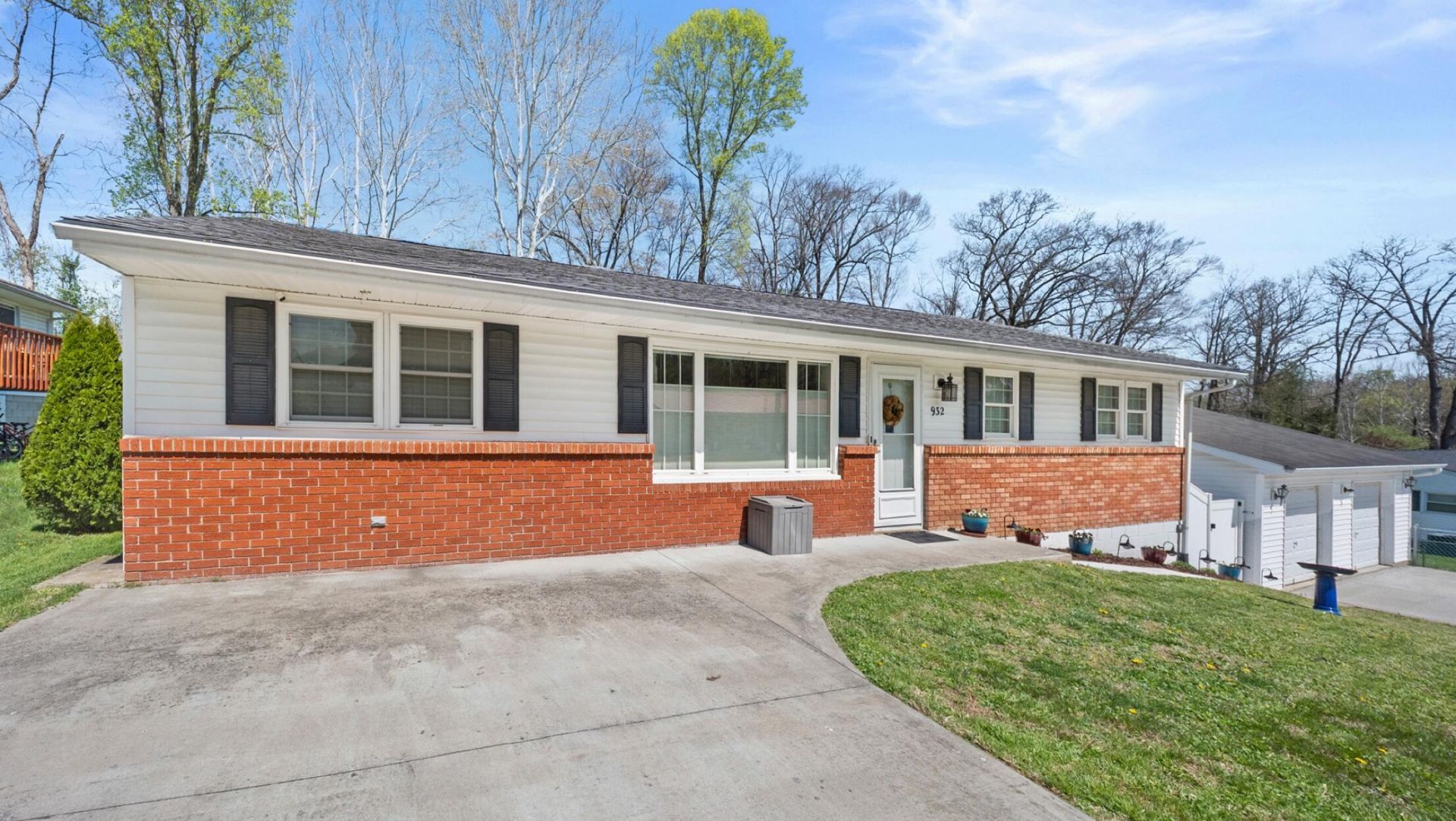 932 Mary Sue Drive, Flatwoods, KY 41139