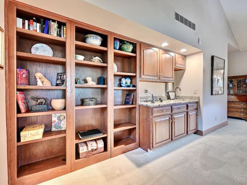 8900 Terwilligers Trail, Cincinnati, OH 45249 Photo 16