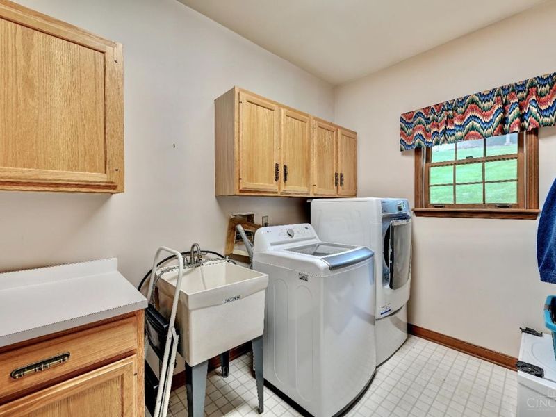 8900 Terwilligers Trail, Cincinnati, OH 45249 Photo 17