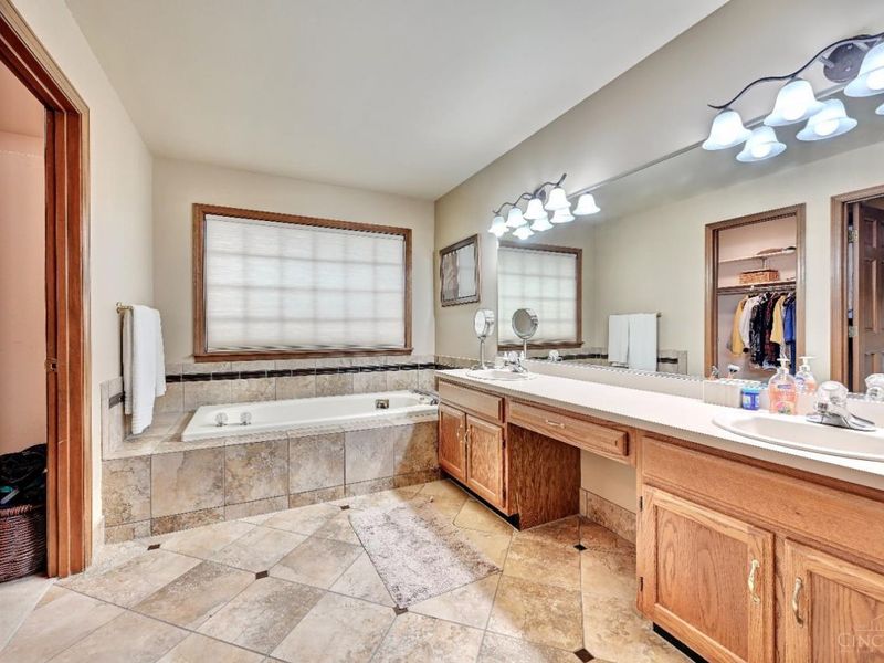 8900 Terwilligers Trail, Cincinnati, OH 45249 Photo 23