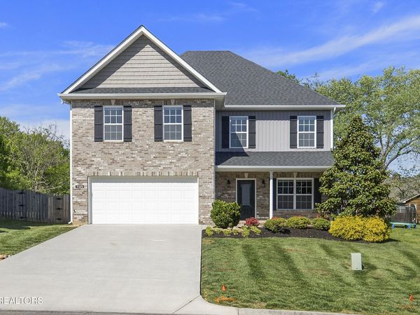 7325 Ladd Rd, Powell, TN 37849