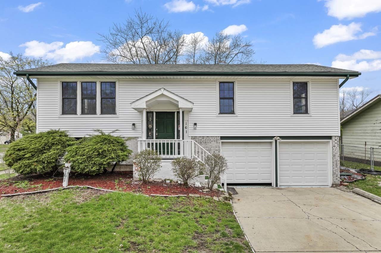 161 Oakwood Drive , Bolingbrook, IL 60440 Main Photo