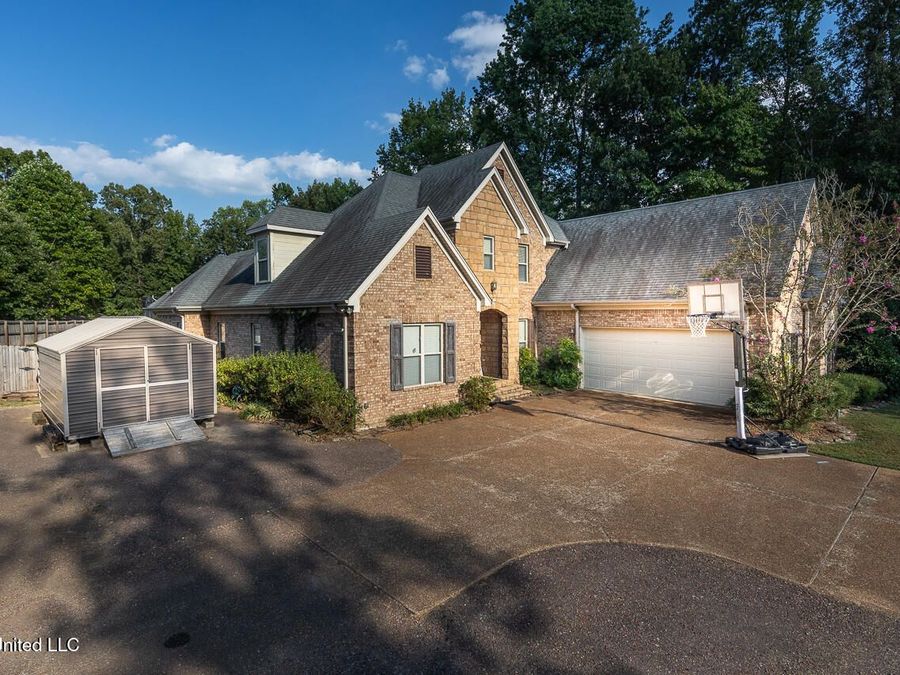Property Image 4