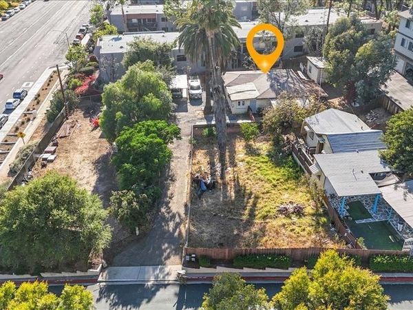 12828 Mapleview St, Lakeside, CA 92040