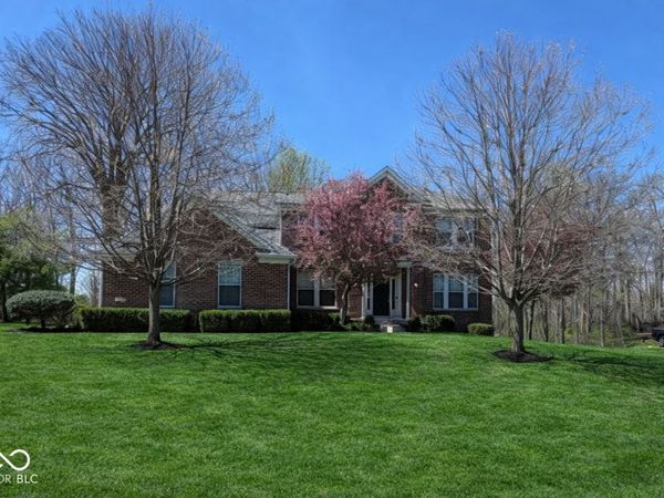 11716 Shadowwood Court , Zionsville, IN 46077