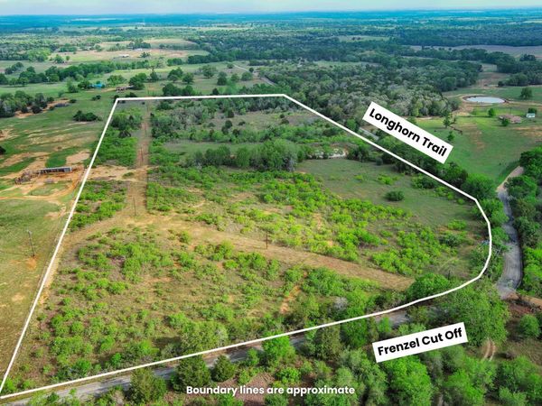 335 Frenzel Cut Off, Paige, TX 78659