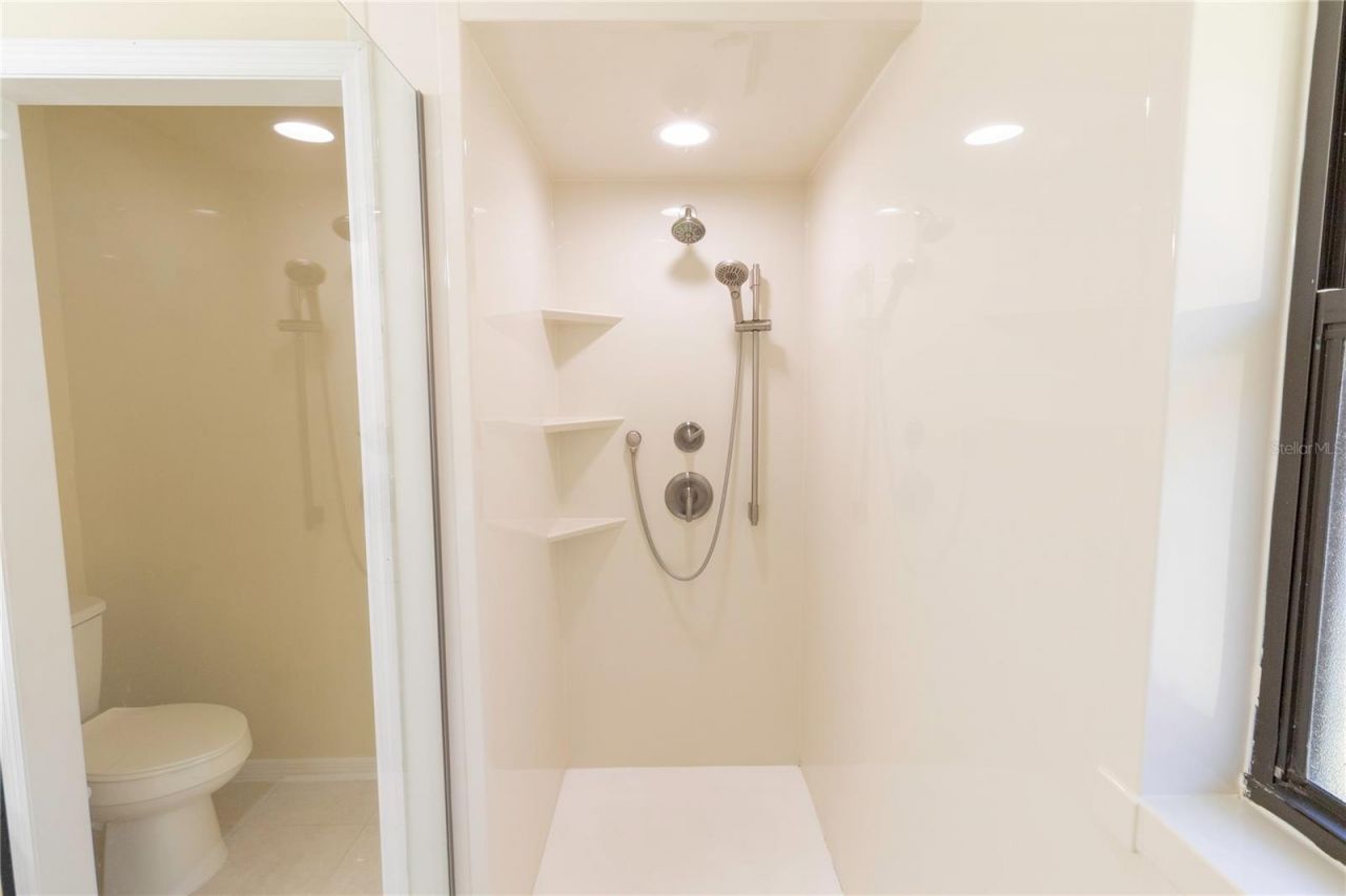 3908 Rosedale Drive , Brandon, FL 33511 Photo