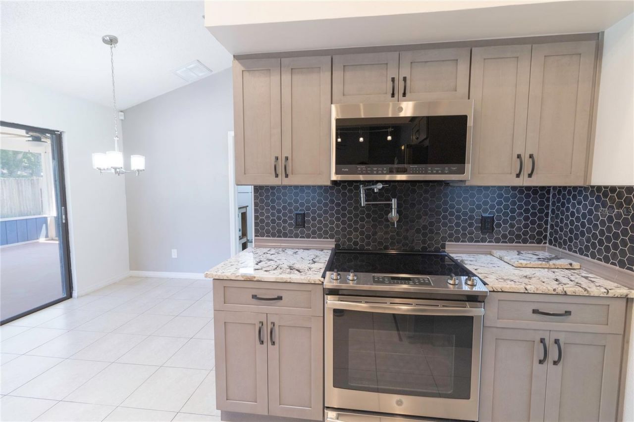 3908 Rosedale Drive , Brandon, FL 33511 Photo