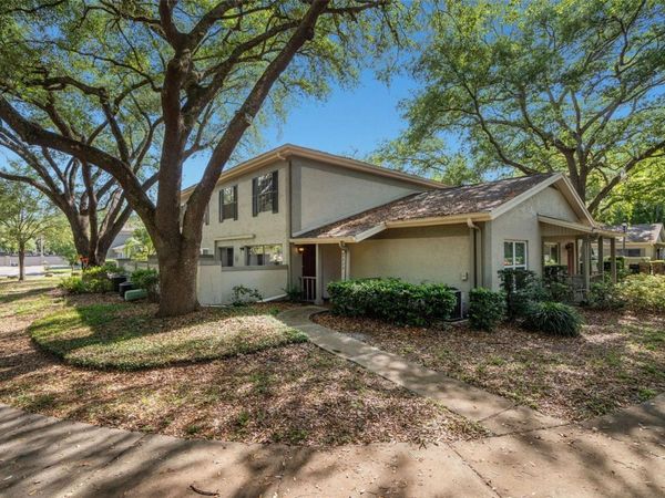6322 TREETOP CIRCLE, TEMPLE TERRACE, FL 33617
