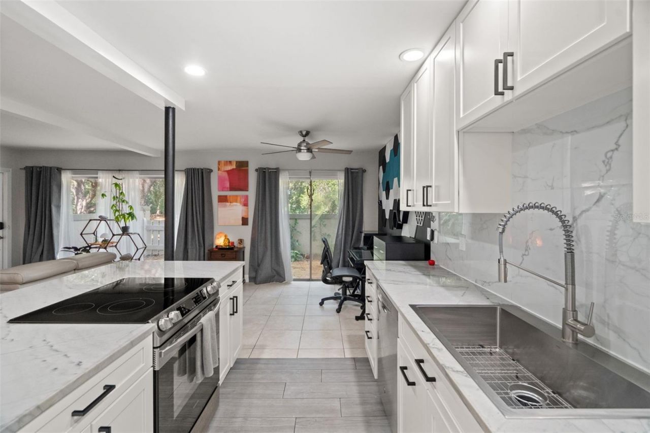 6322 Treetop Circle, Temple Terrace, FL 33617 Photo