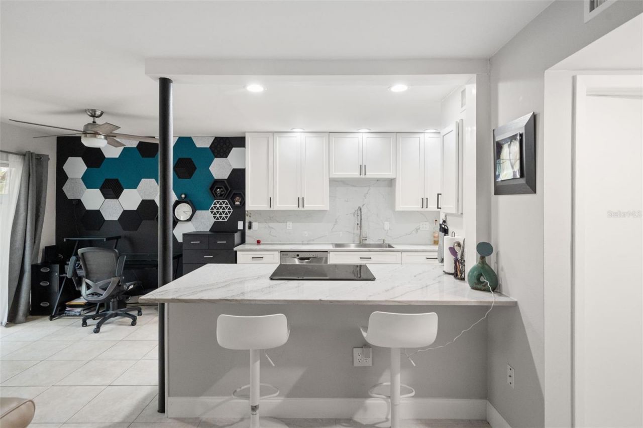 6322 Treetop Circle, Temple Terrace, FL 33617 Photo