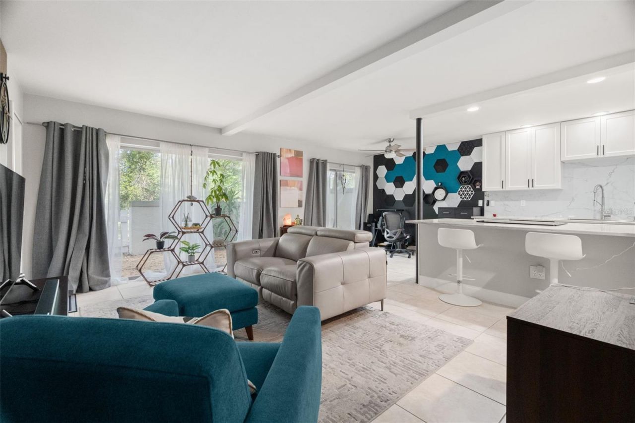 6322 Treetop Circle, Temple Terrace, FL 33617 Photo