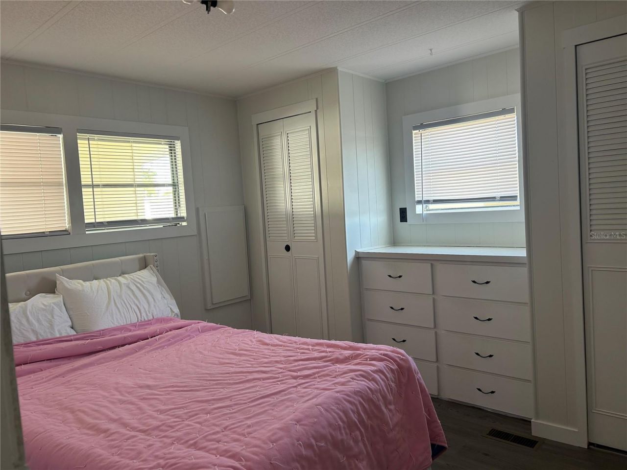 3221 Sweet Gum Terrace , Sarasota, FL 34237 Photo