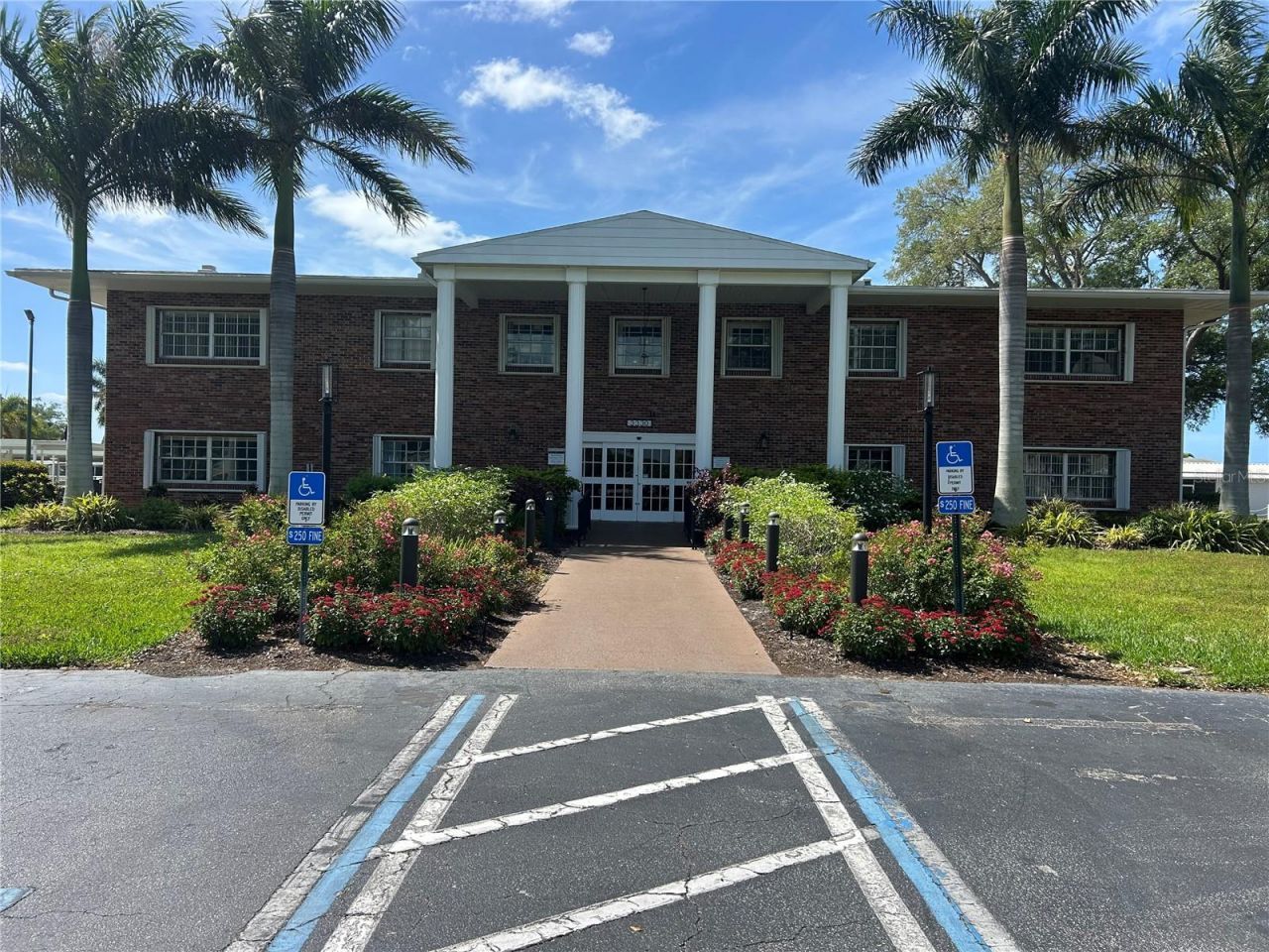 3221 Sweet Gum Terrace , Sarasota, FL 34237 Photo