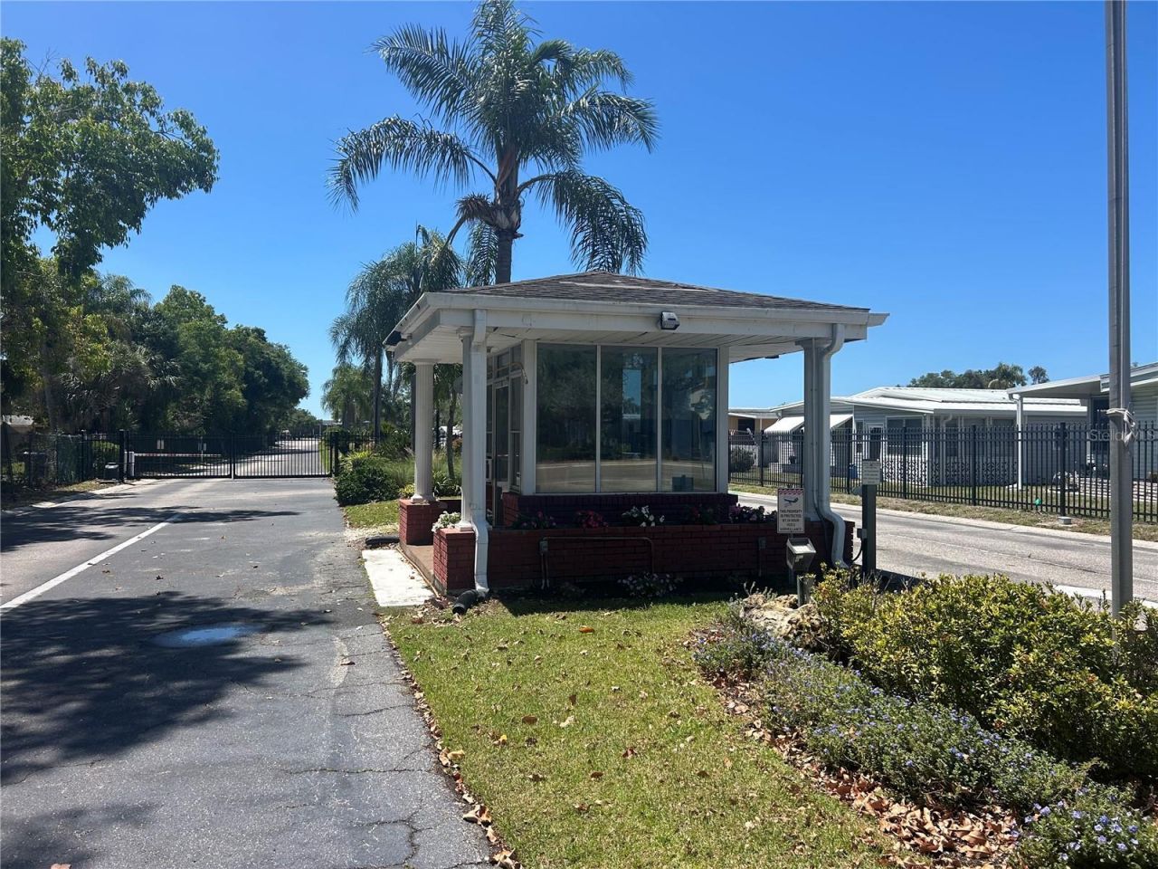 3221 Sweet Gum Terrace , Sarasota, FL 34237 Photo