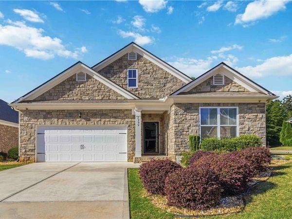 2999 Legacy Park Drive, Lithia Springs, GA 30122