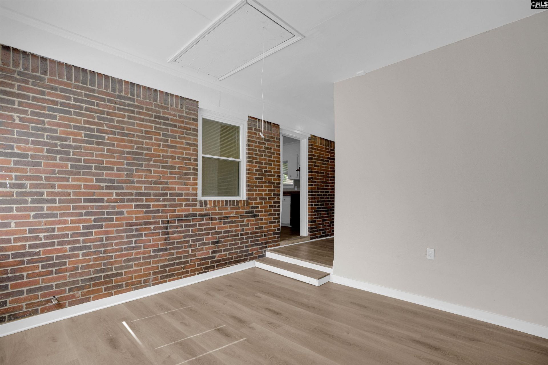 101 Netherland Drive  Photo 18