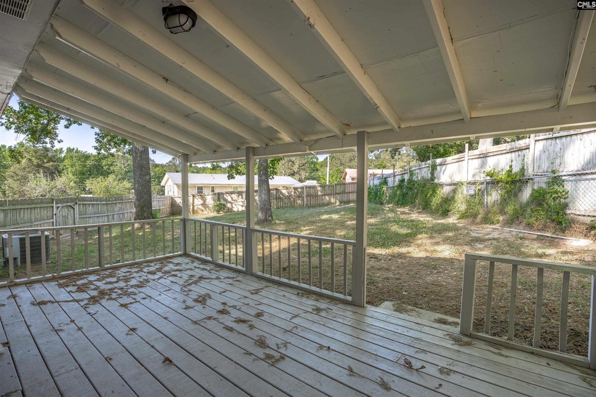 101 Netherland Drive  Photo 30