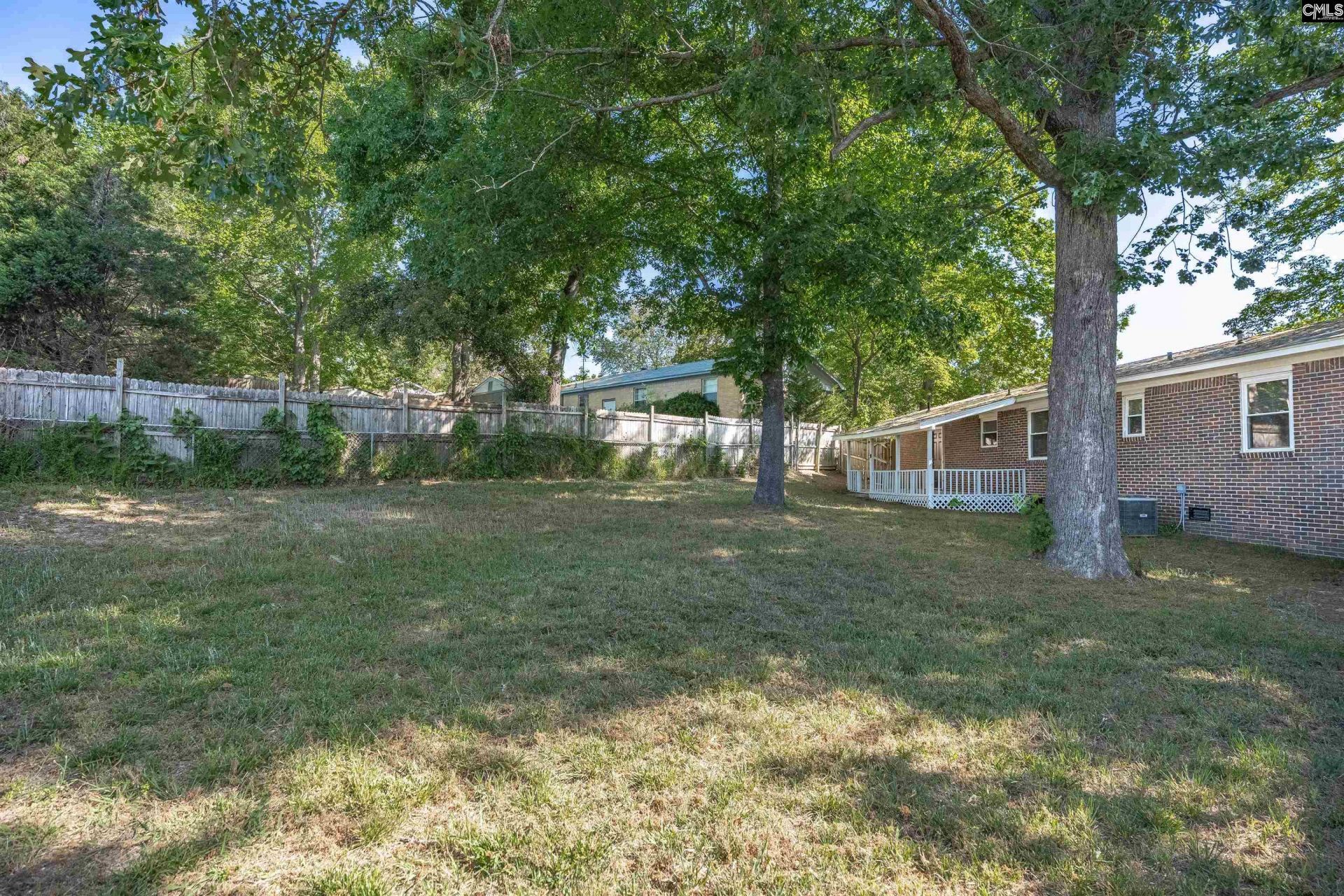 101 Netherland Drive  Photo 34