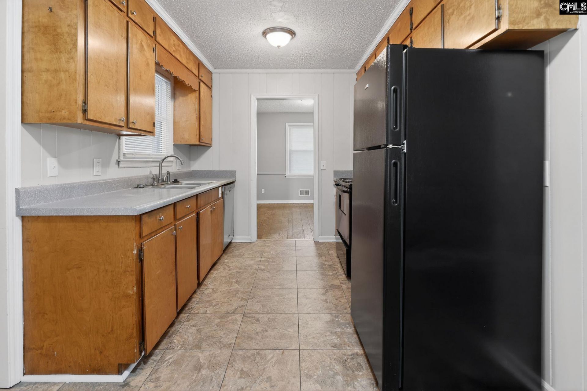 2039 Cheltenham Lane Photo 10