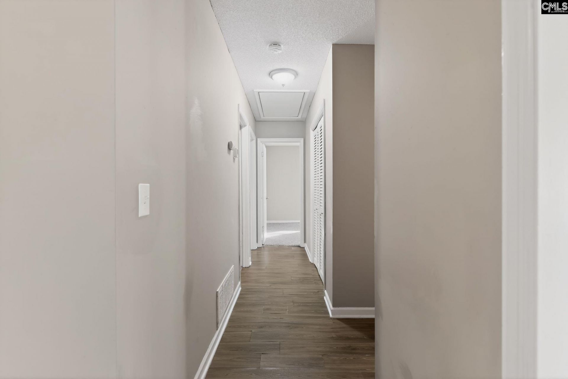 2039 Cheltenham Lane Photo 16