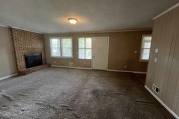 2039 Cheltenham Lane  photo 4