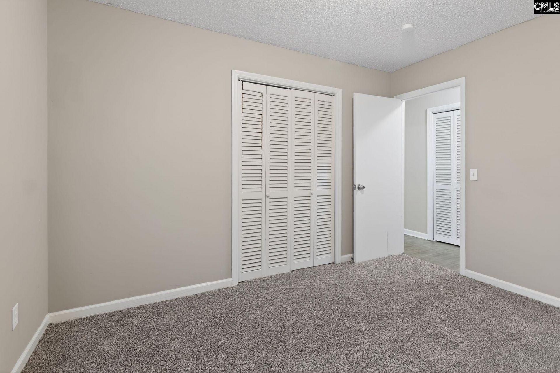2039 Cheltenham Lane Photo 27
