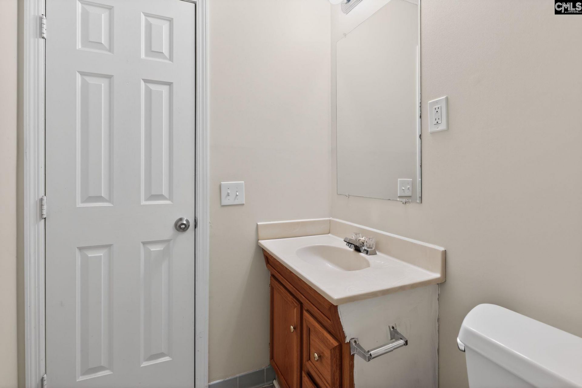 2039 Cheltenham Lane Photo 29