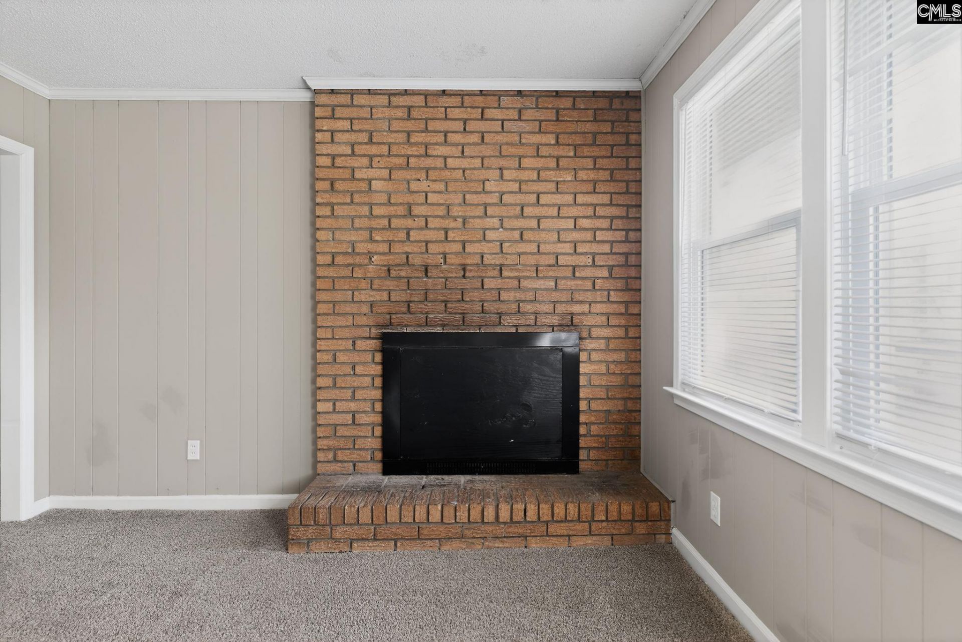 2039 Cheltenham Lane Photo 5