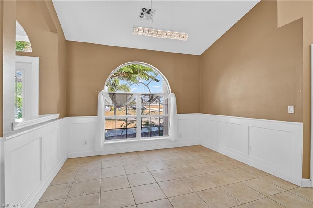 1914 NW 36th Ave , Cape Coral, FL 33993 Photo