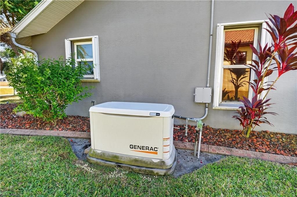 1914 NW 36th Ave , Cape Coral, FL 33993 Photo