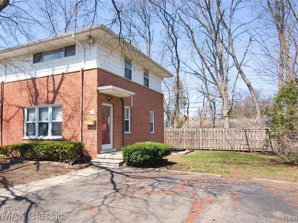2604 Rochester Road , Royal Oak, MI 48073