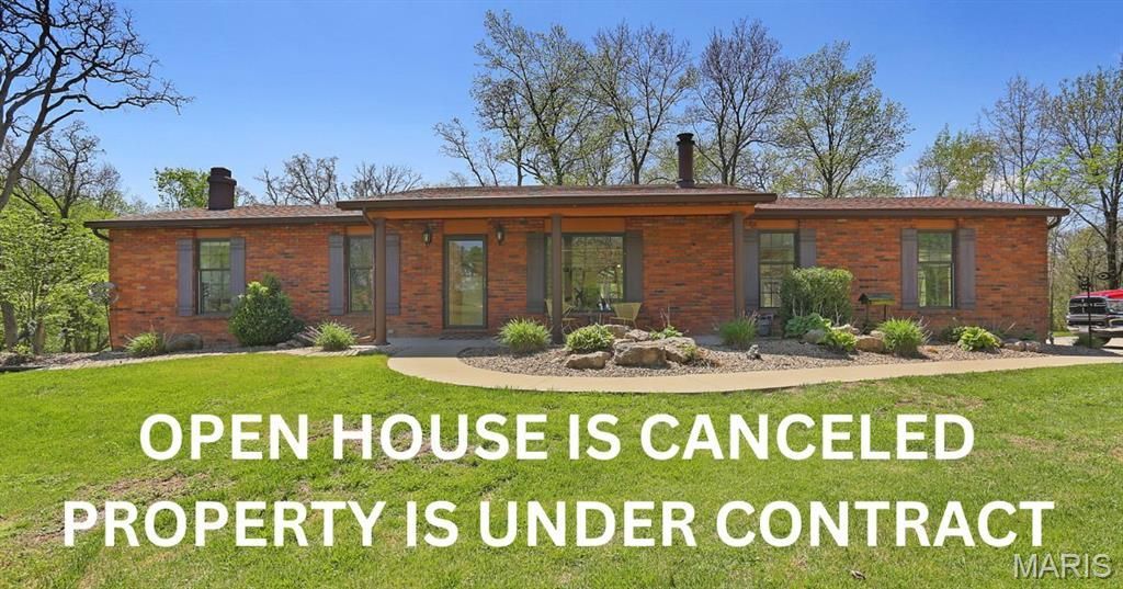 2179 Brown Road, Brighton, IL 62012 Main Photo