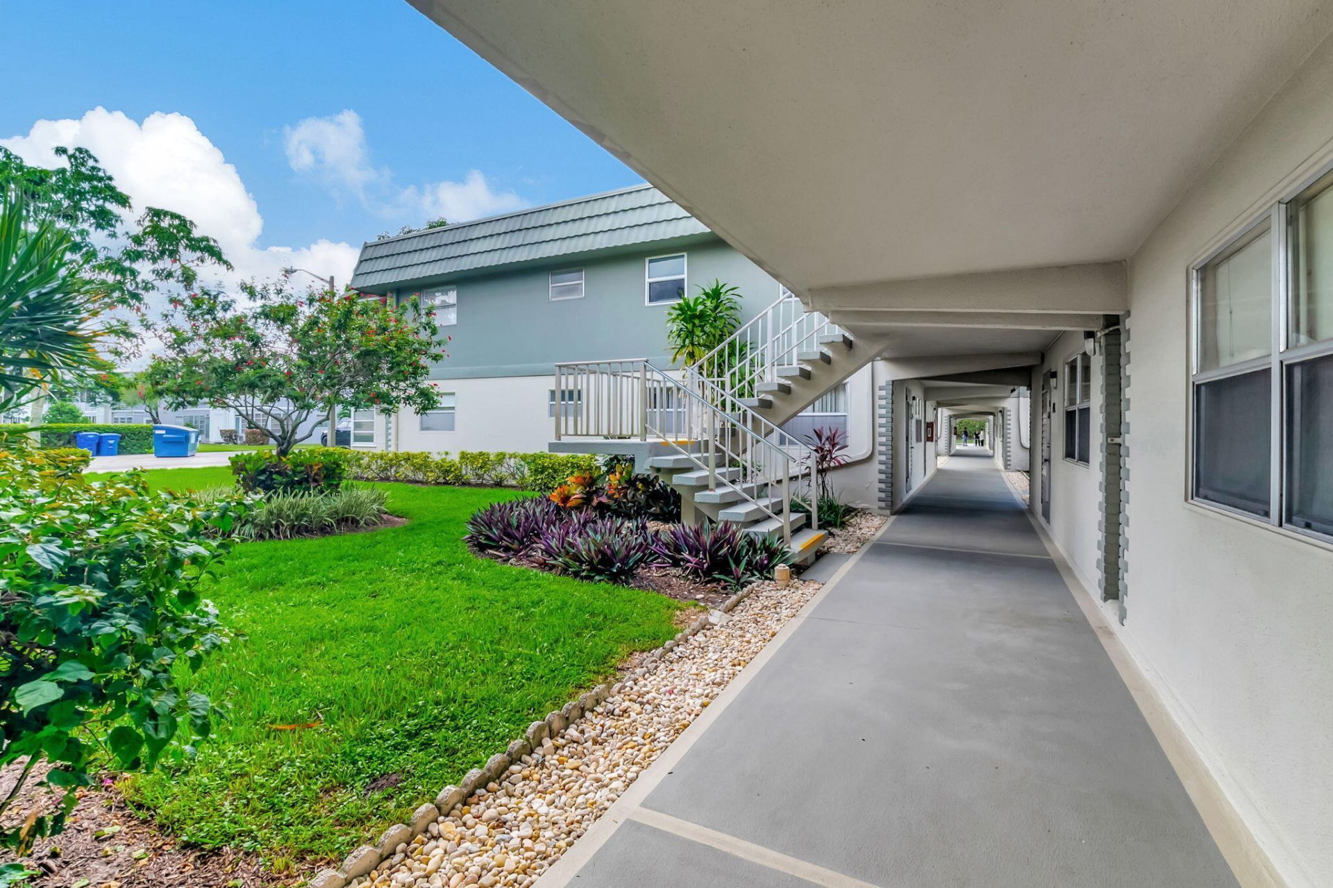 89 Flanders Way, Unit B, Delray Beach, FL 33484 Photo