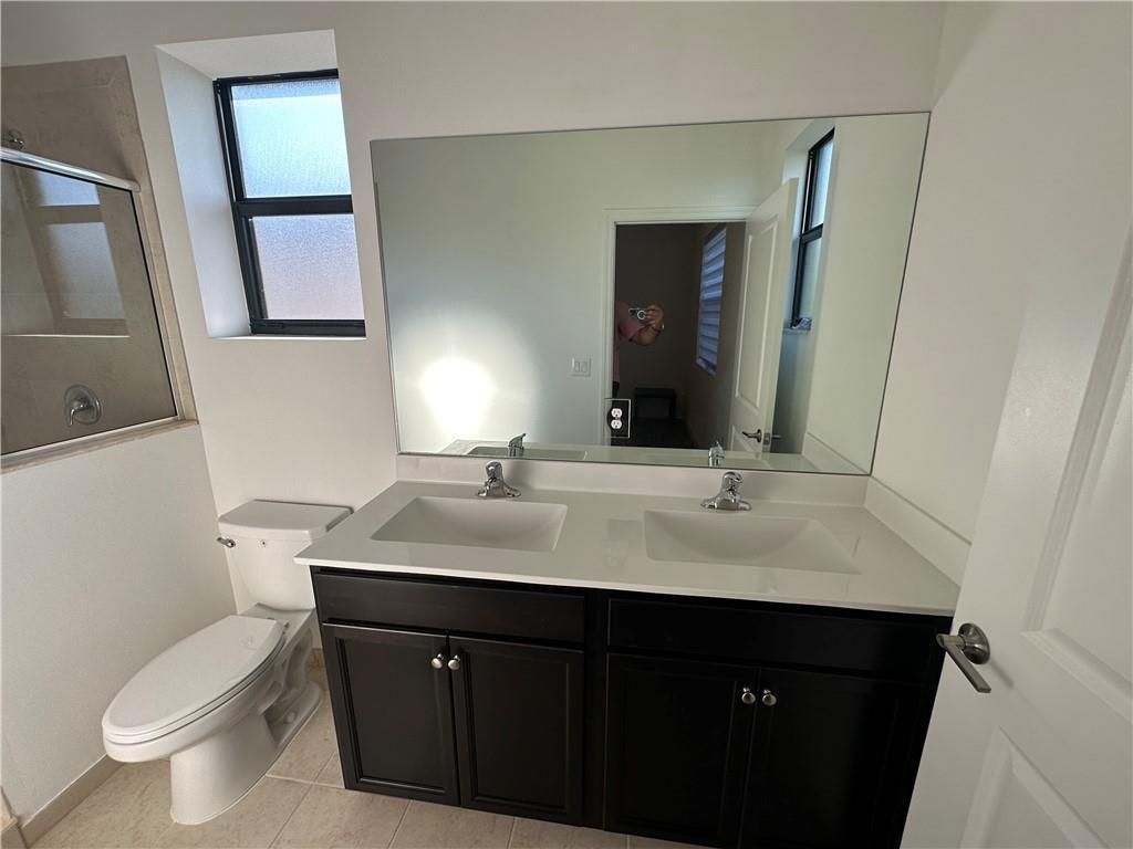 377 NE 208th Terrace, Unit 377, Miami, FL 33179 Photo