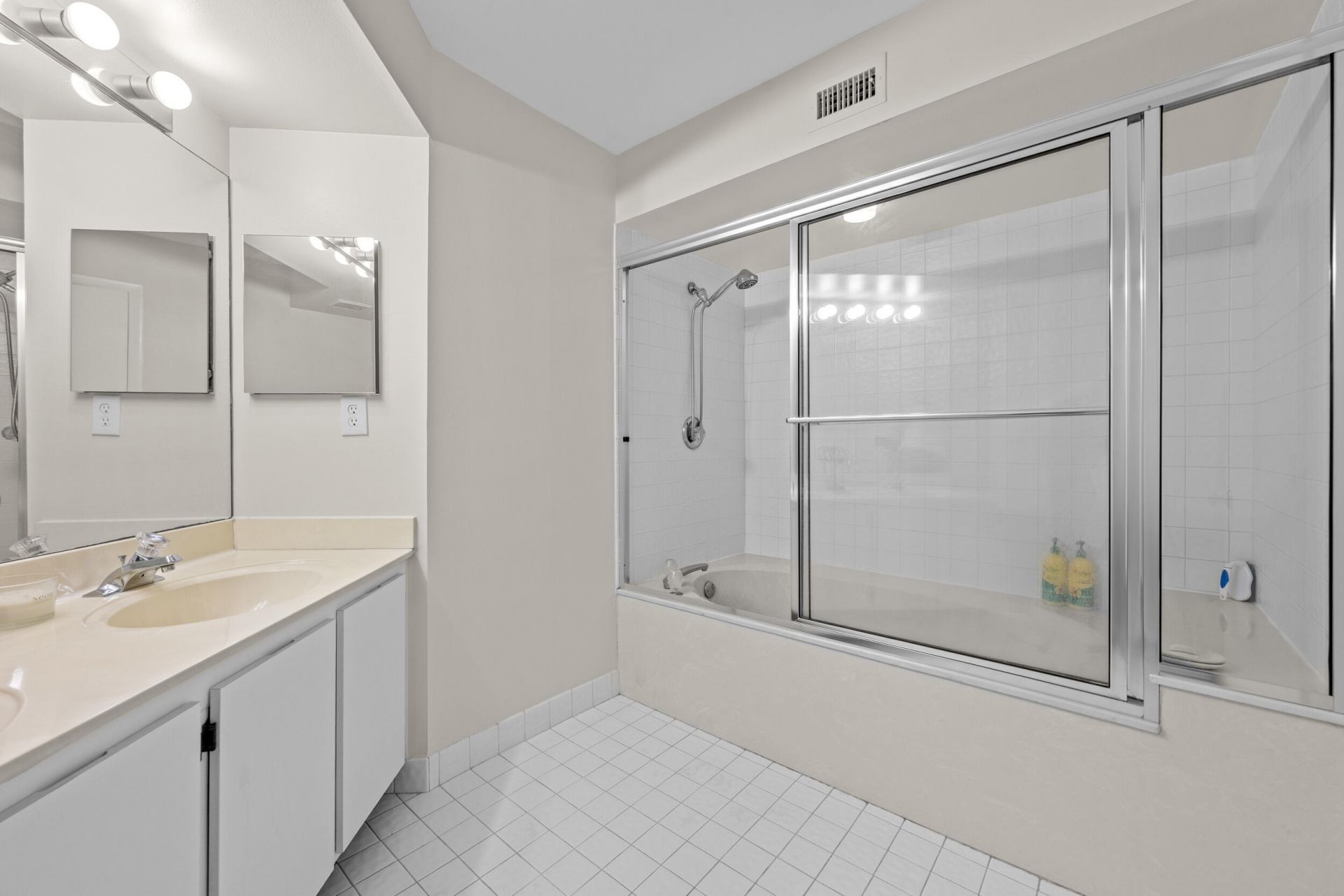 6670 Villa Sonrisa Drive, Unit 224, Boca Raton, FL 33433 Photo