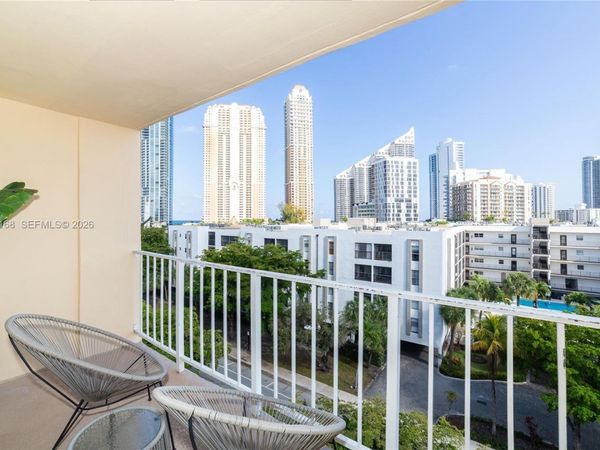 200 178th Dr , Unit 706, Sunny Isles Beach, FL 33160