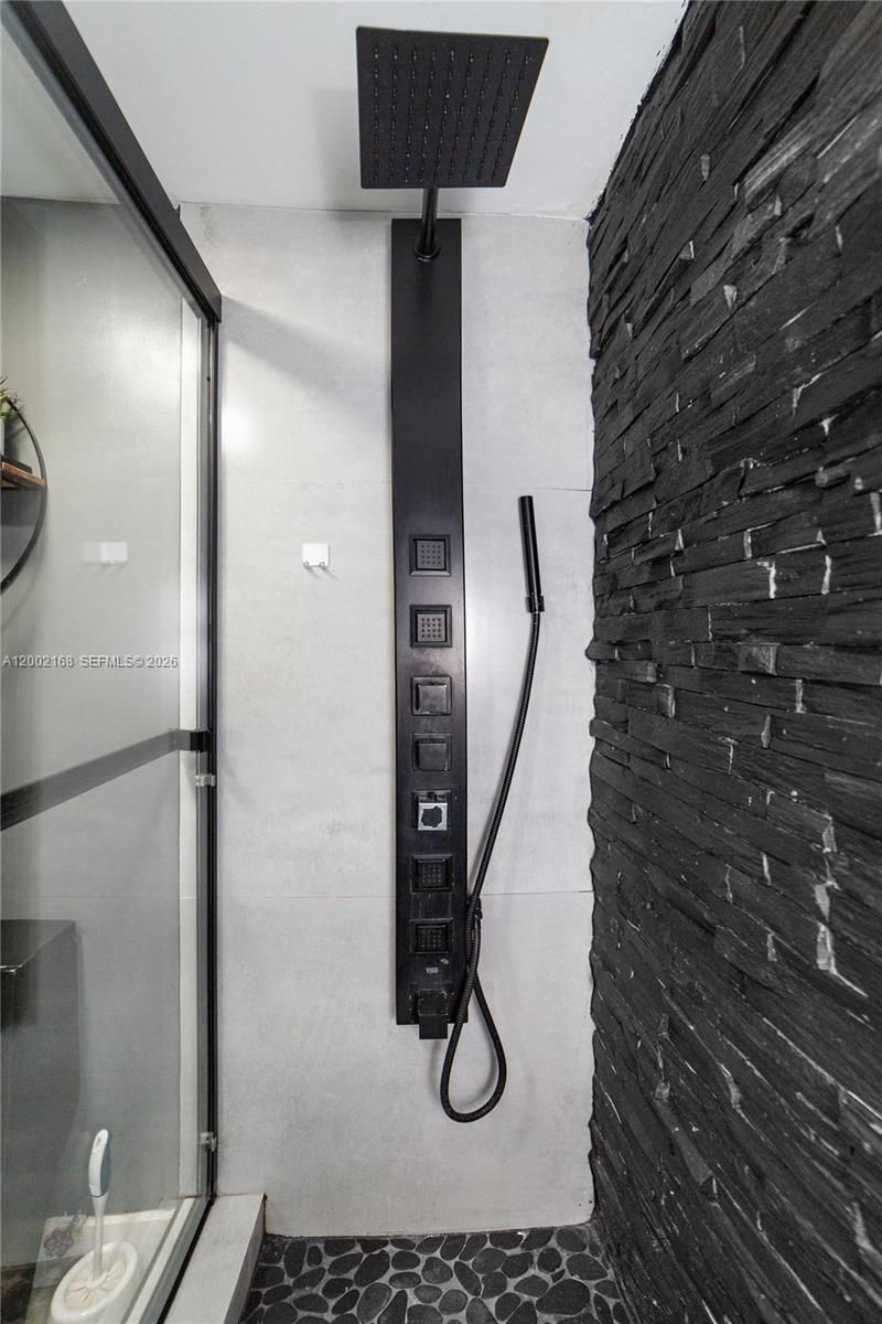 200 178th Dr , Unit 706, Sunny Isles Beach, FL 33160 Photo