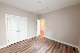 537 Nandina Drive photo 4