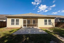 537 Nandina Drive photo 4