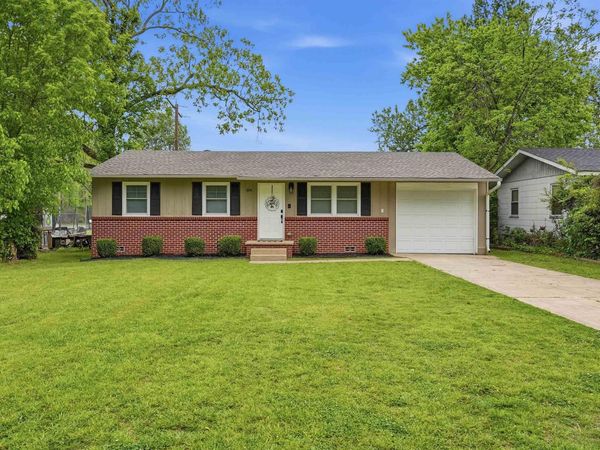 104 Stevenson St , Jacksonville, AR 72076