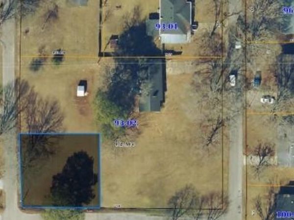 110 Massey St., Booneville, MS 38829