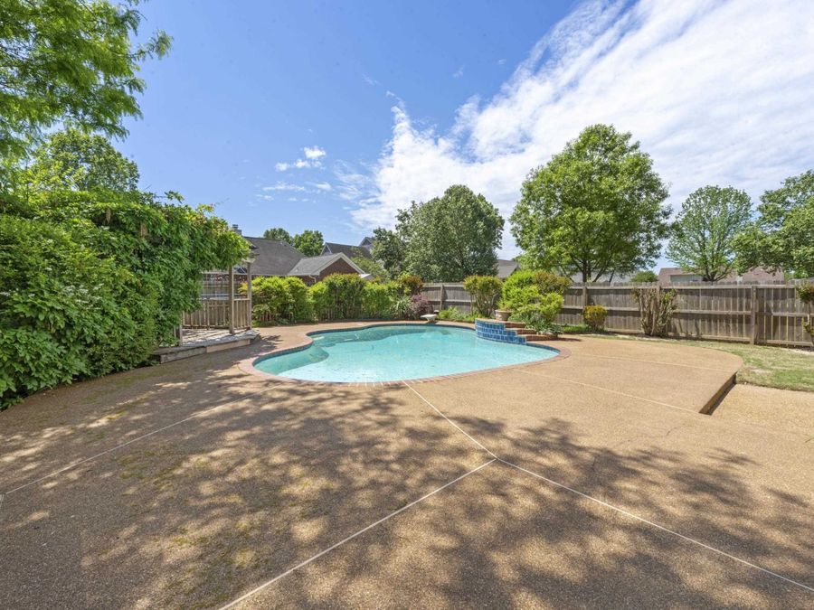Property Image 37