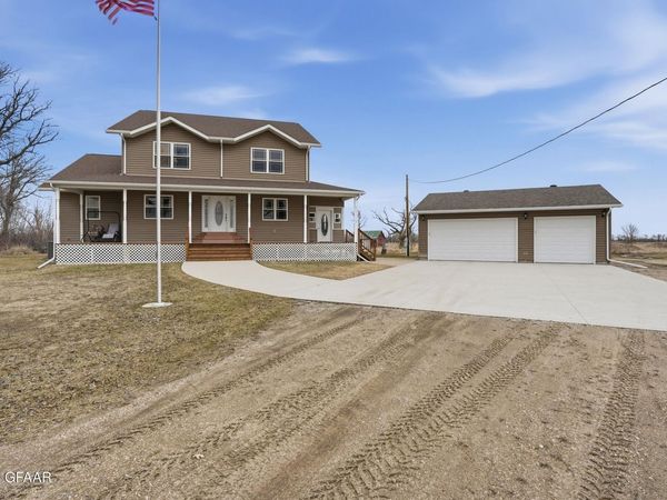 21436 200TH Avenue NE, Thief River Falls, MN 56701