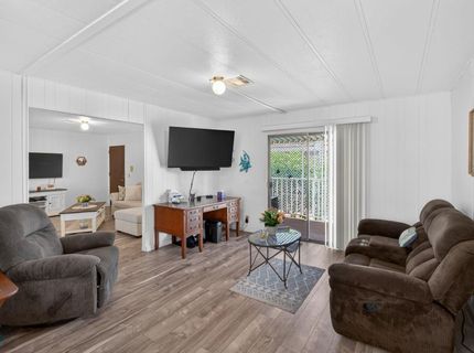 71 Calle Margarita, Elk Grove, CA 95624 Photo