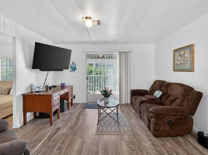 71 Calle Margarita, Elk Grove, CA 95624 Photo