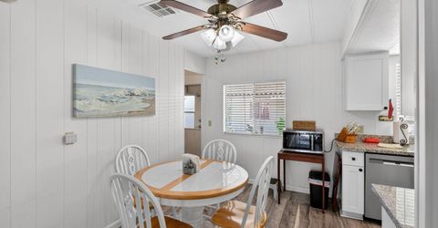 71 Calle Margarita, Elk Grove, CA 95624 Photo