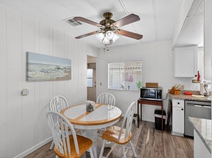 71 Calle Margarita, Elk Grove, CA 95624 Photo
